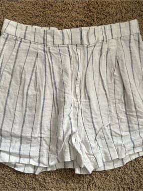 Old Navy White Shorts with Navy Pinstripes